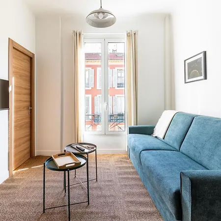De Standing Au Port De Apartment